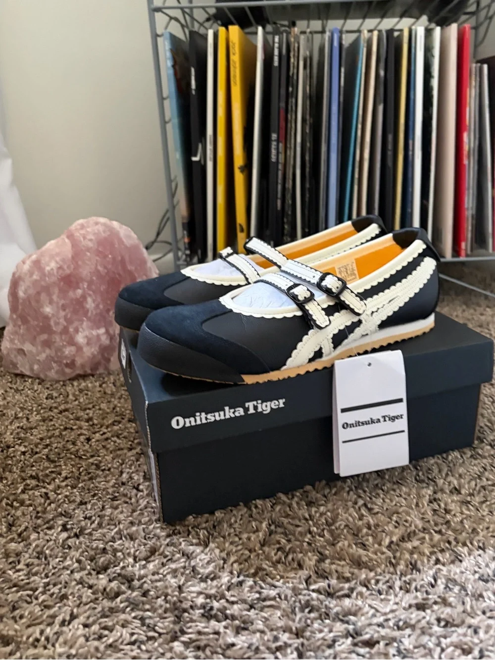 NWT Size 7 Onitsuka Tiger Mexico 66 Mary Jane Tgrs